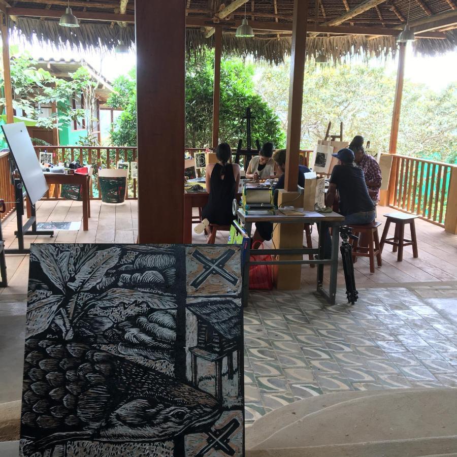 Indano Art Lodge Lamas Екстер'єр фото
