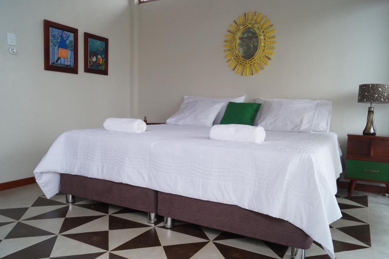 Indano Art Lodge Lamas Екстер'єр фото